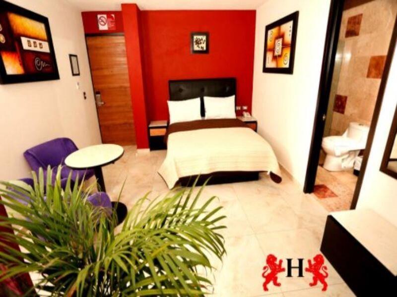 Hotel Leones Puebla Eksteriør bilde